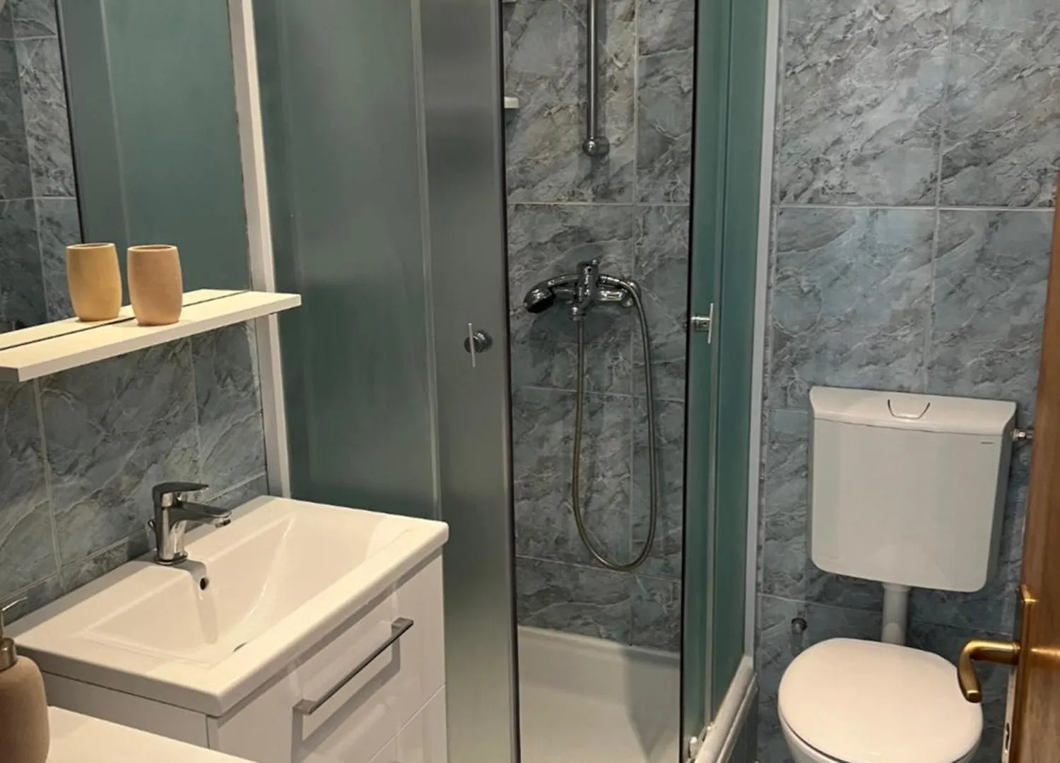 Apartmani Anna Vir Διαμέρισμα