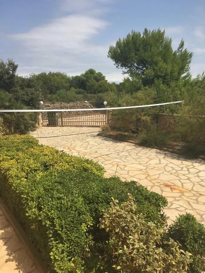 Apartment Apartmani Anna Vir